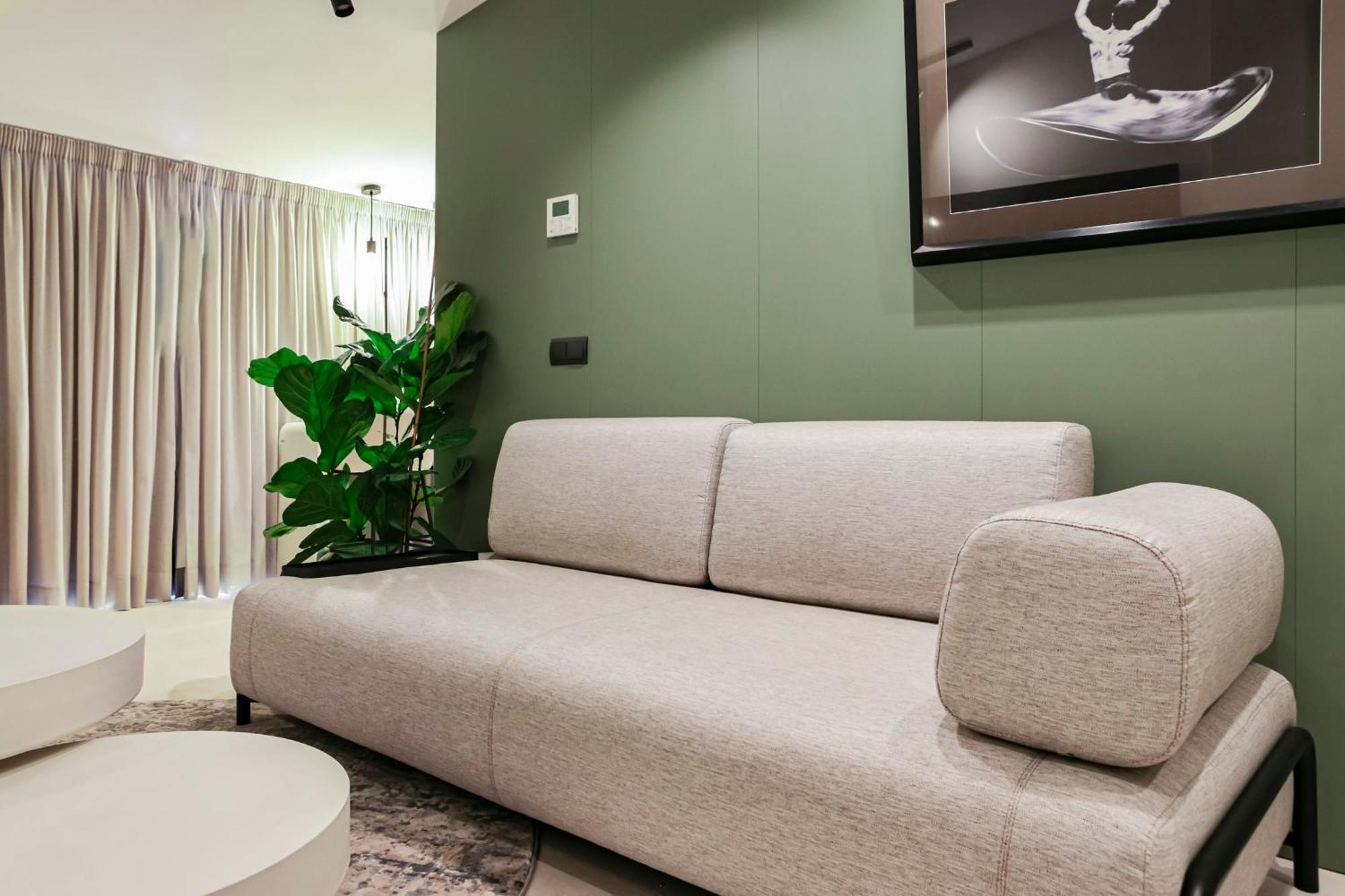 Atarazanas Suite, Atico Con Terraza Malaga Bagian luar foto