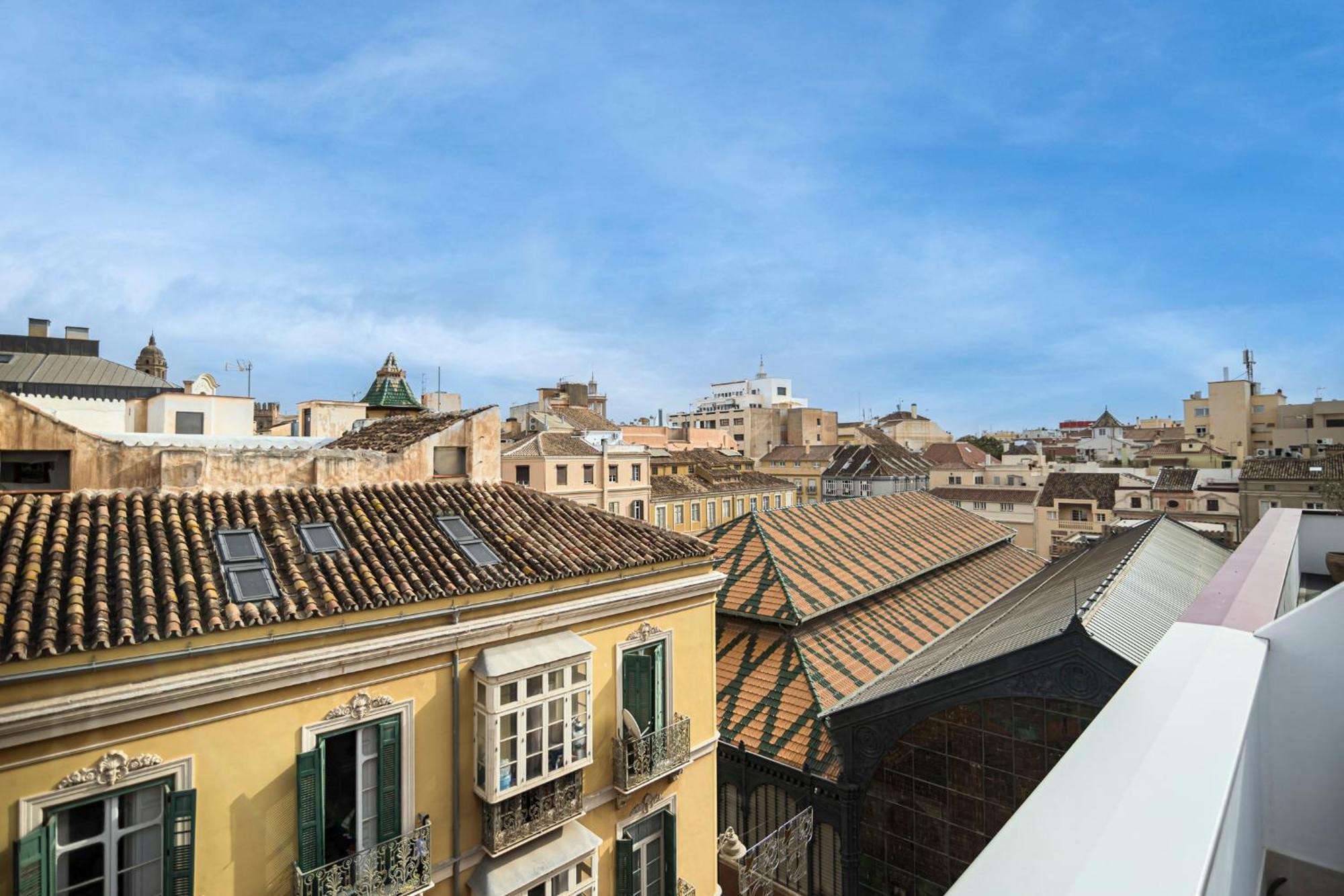 Atarazanas Suite, Atico Con Terraza Malaga Bagian luar foto