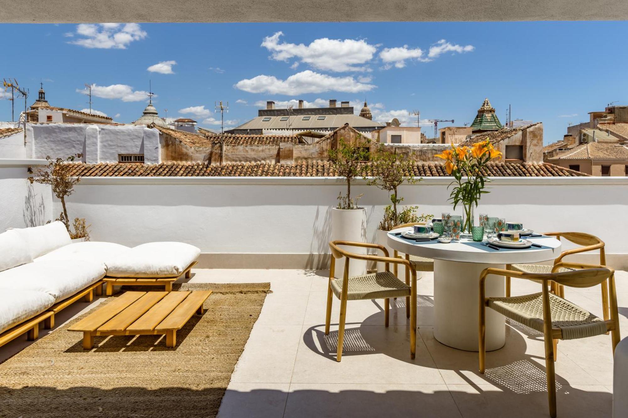 Atarazanas Suite, Atico Con Terraza Malaga Bagian luar foto