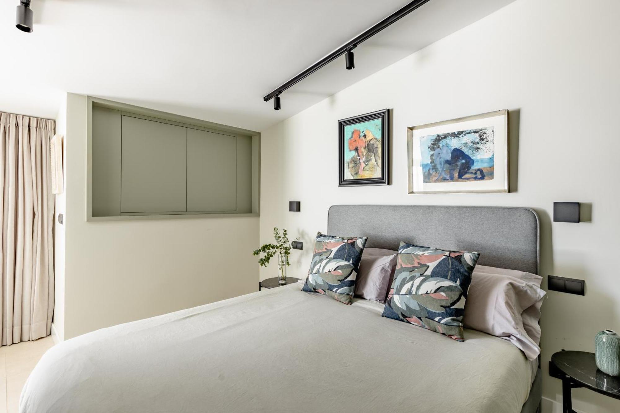Atarazanas Suite, Atico Con Terraza Malaga Bagian luar foto